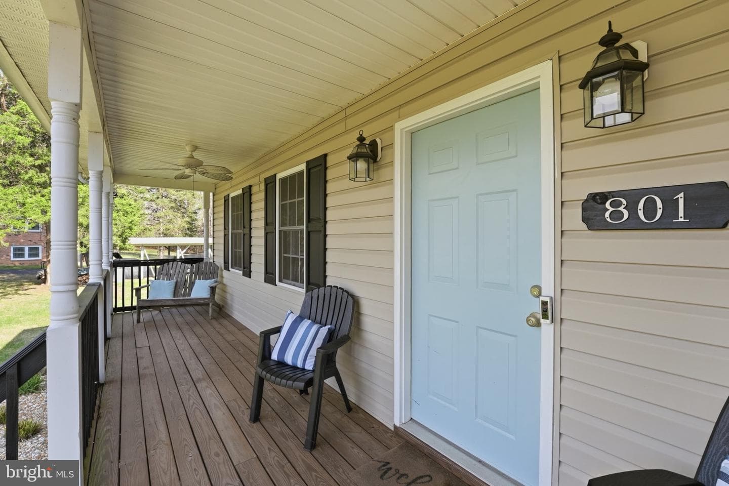 801 S Lakeshore Drive photo 2