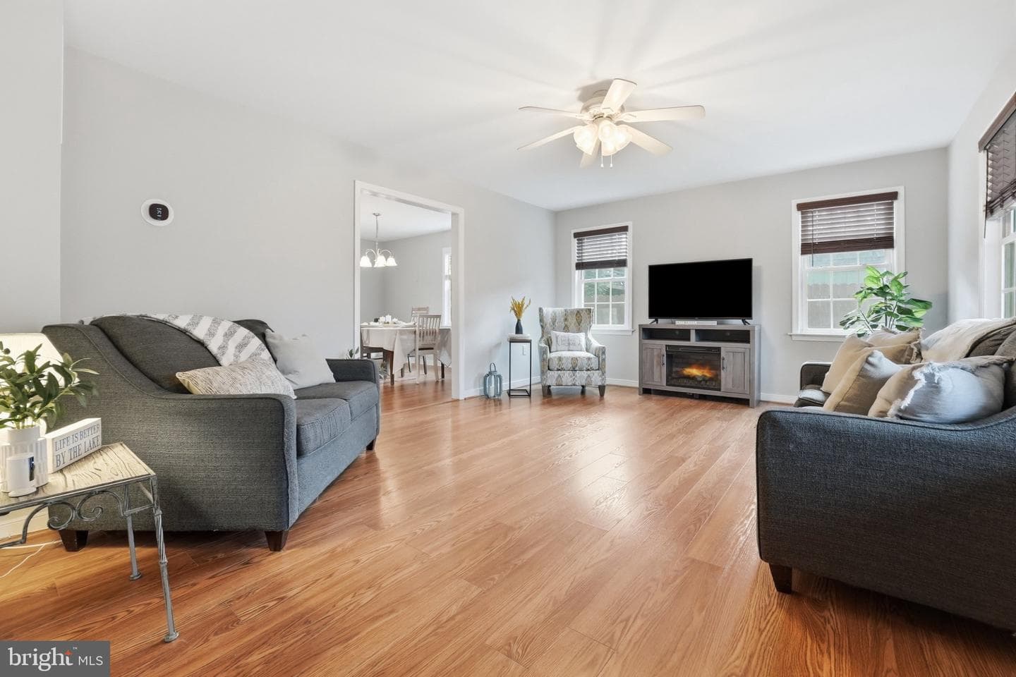 801 S Lakeshore Drive photo 4