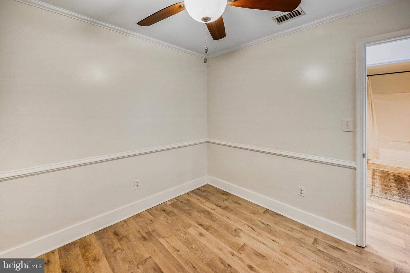 32 Miltons Lane photo 34
