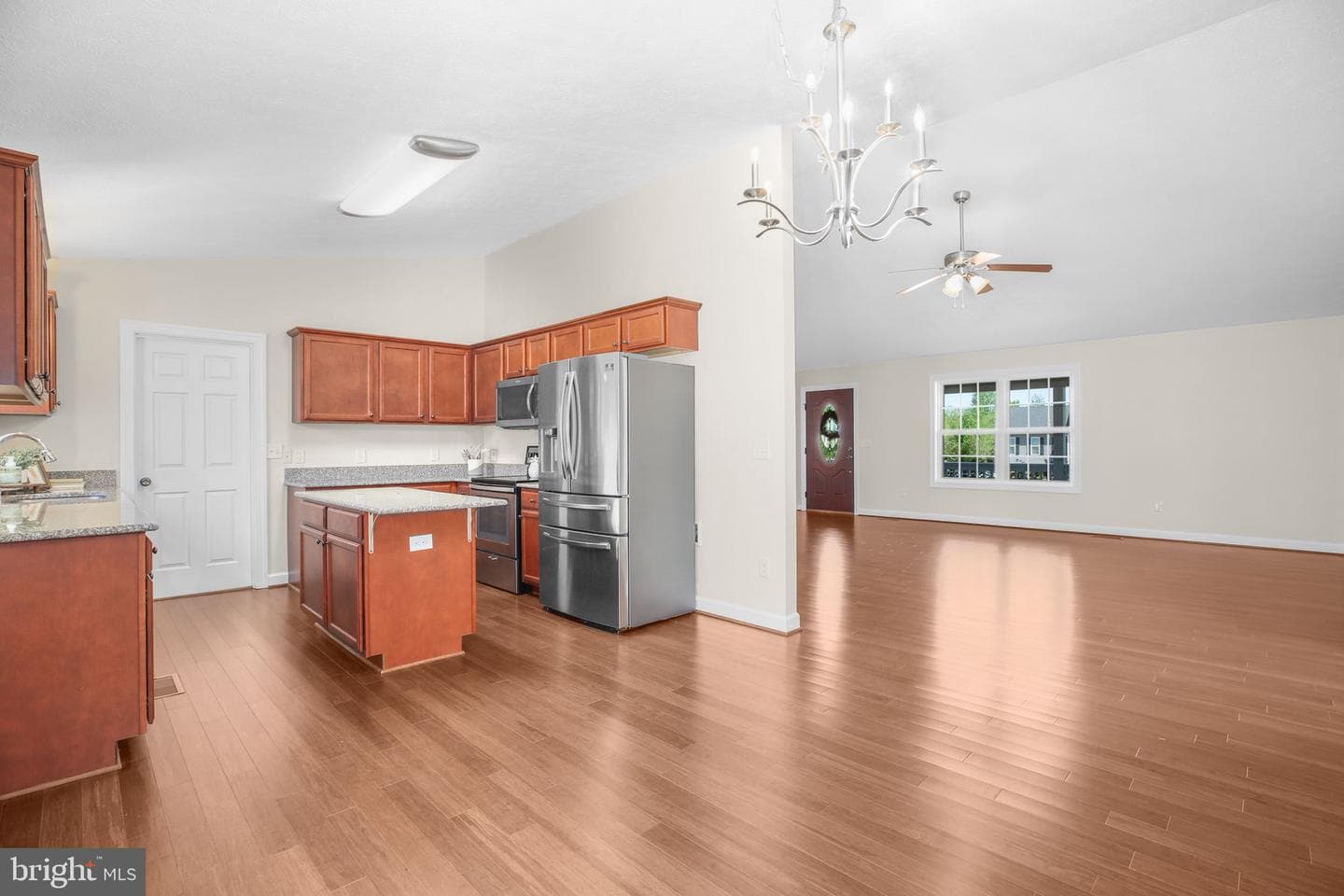 33 Austin Way photo 41