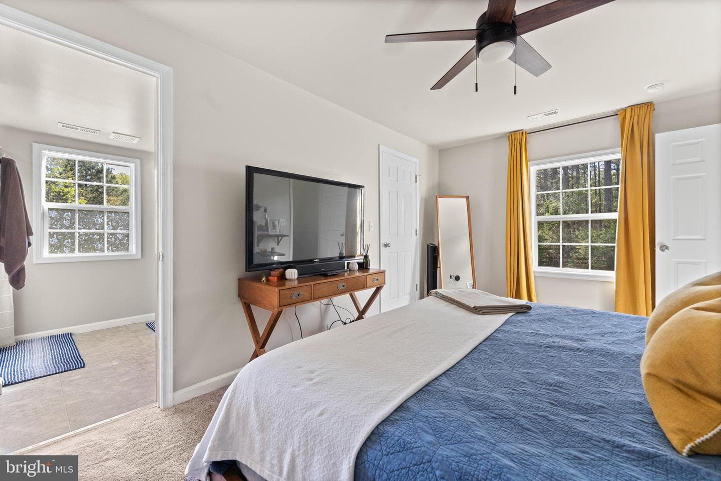 18634 Louisa Rd photo 18