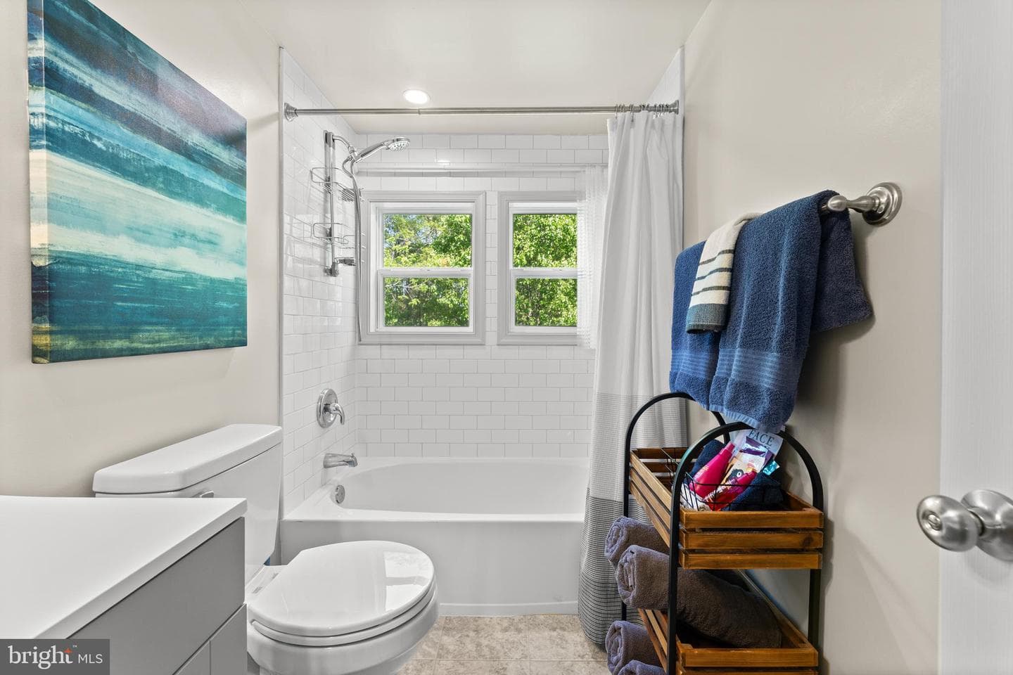 18634 Louisa Rd photo 25
