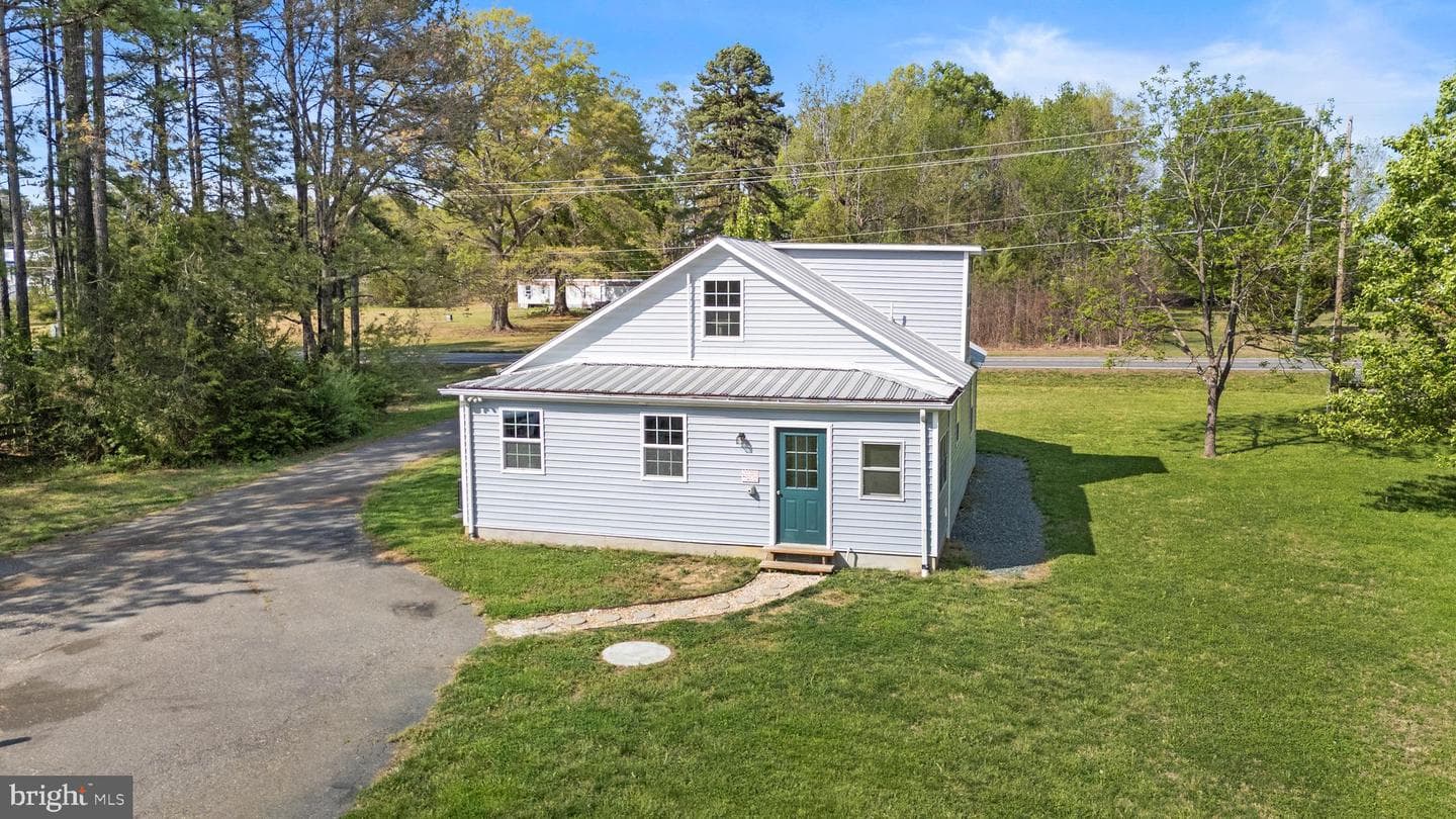 18634 Louisa Rd photo 27