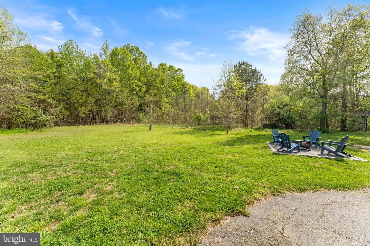 18634 Louisa Rd photo 29