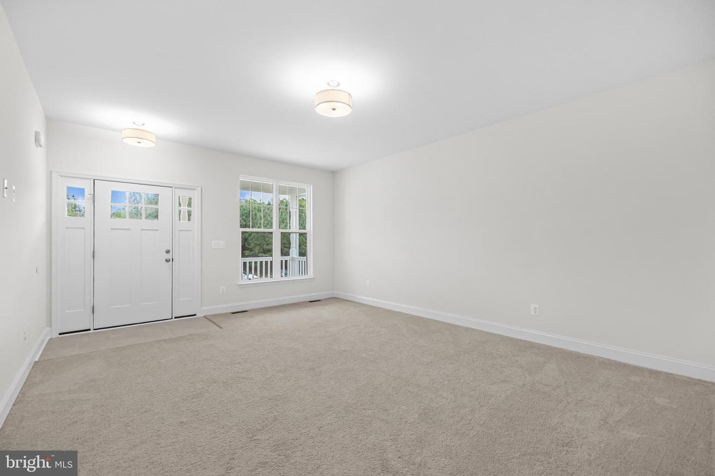 199 Gibson St photo 6