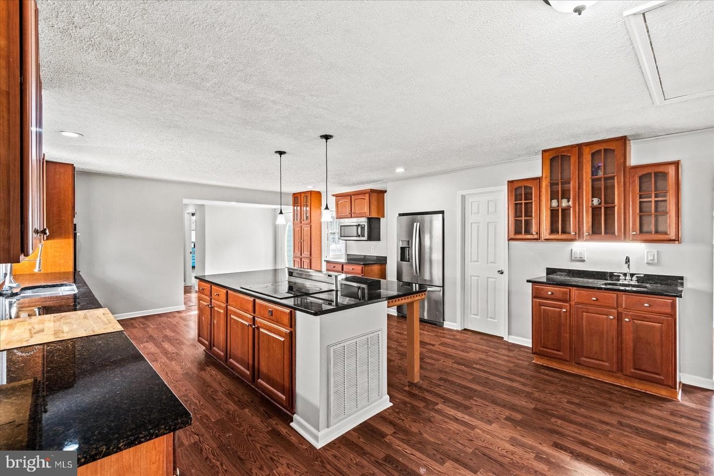 200 Weise Drive photo 4