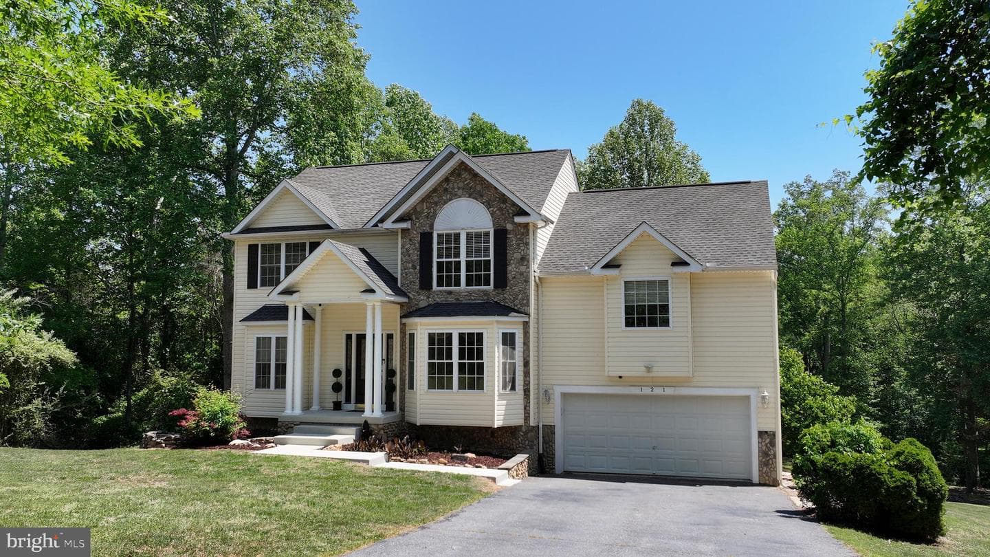 121 Brounaugh Lane photo 3