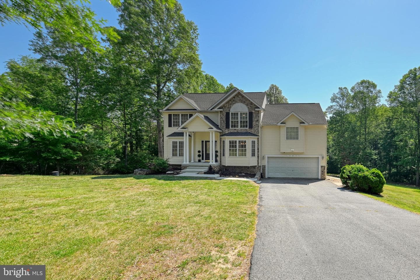 121 Brounaugh Lane photo 4