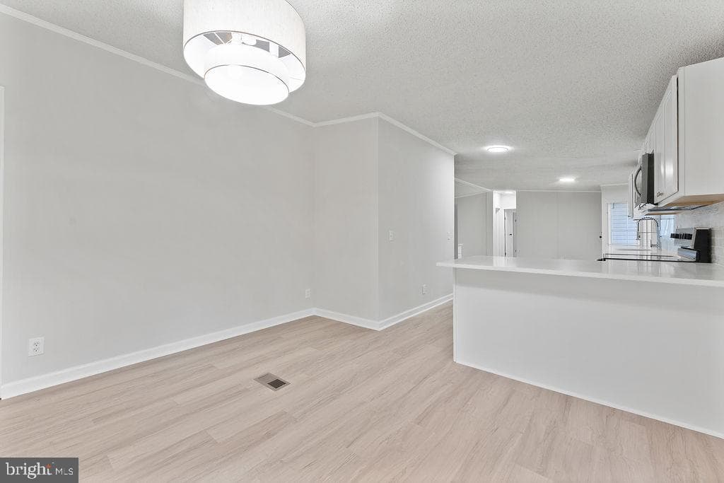 1109 Eastham Road photo 4