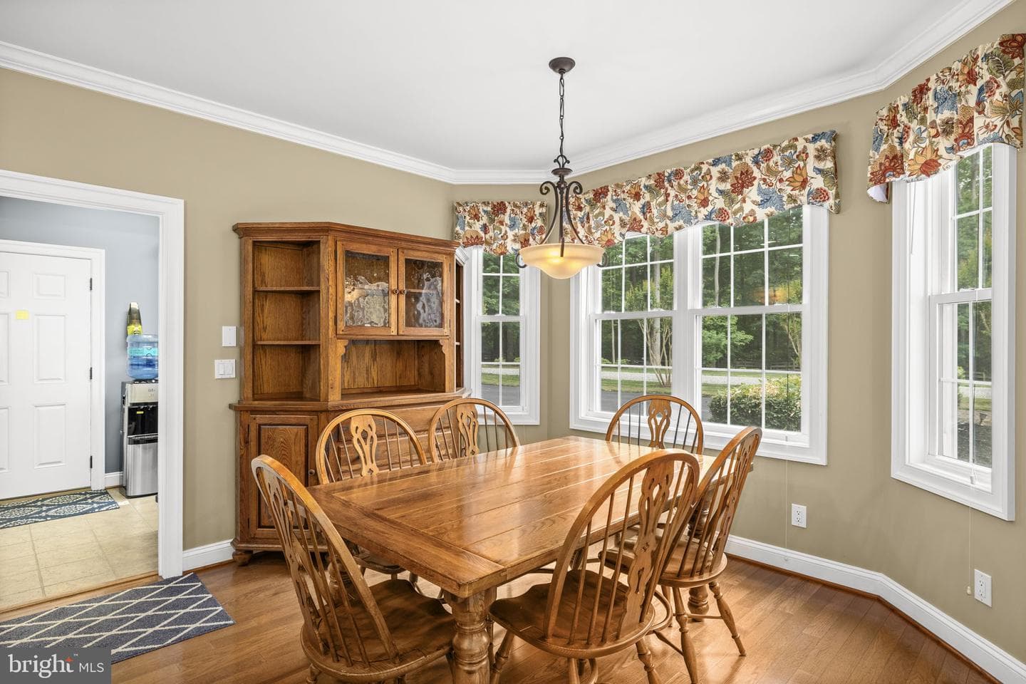 126 Village Dr photo 35