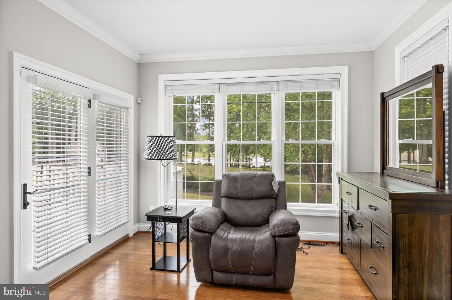 126 Village Dr photo 39