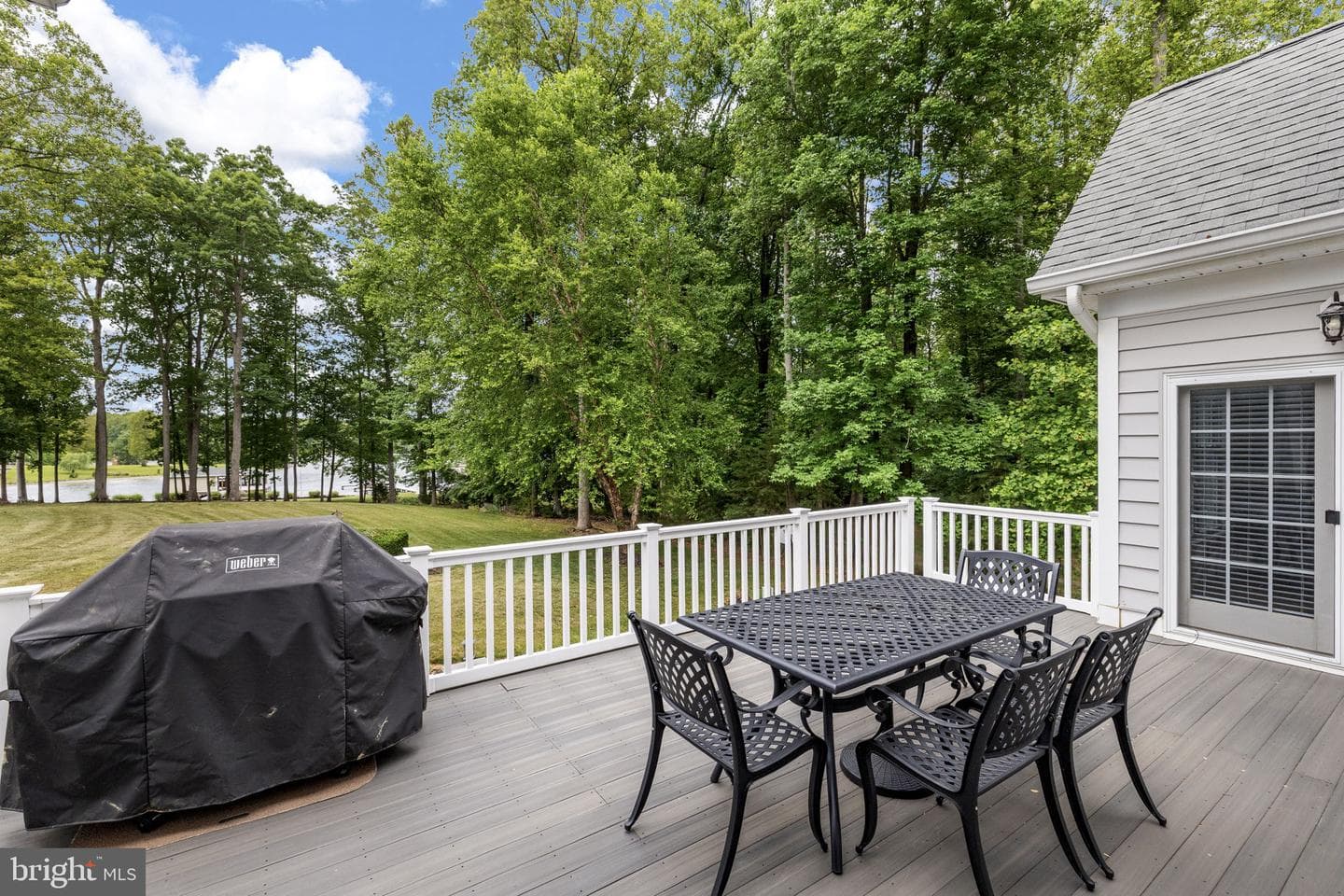 126 Village Dr photo 72