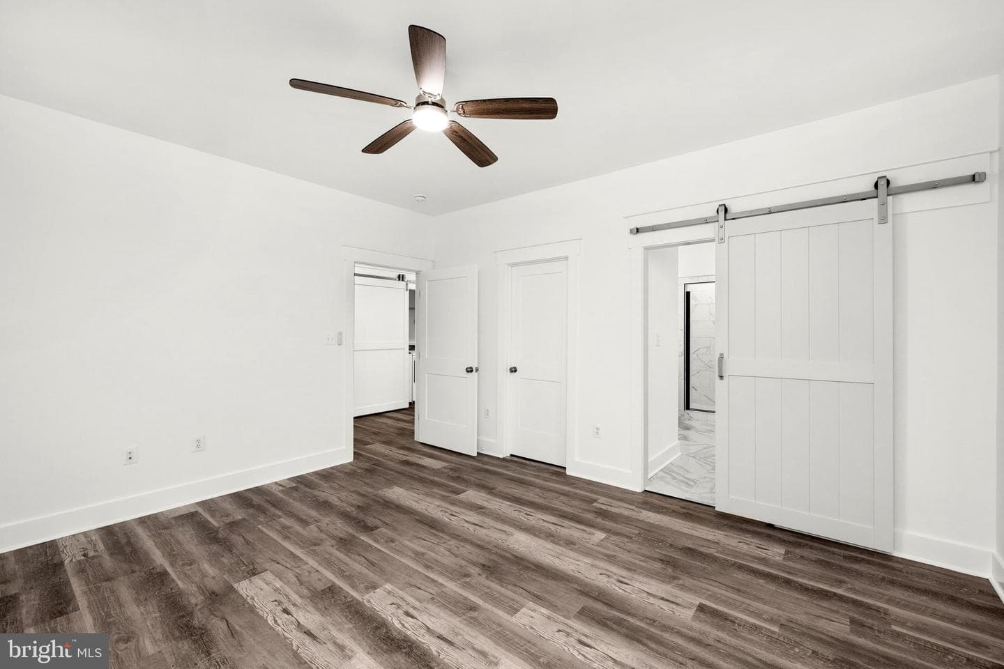 154 Waterview Drive photo 20