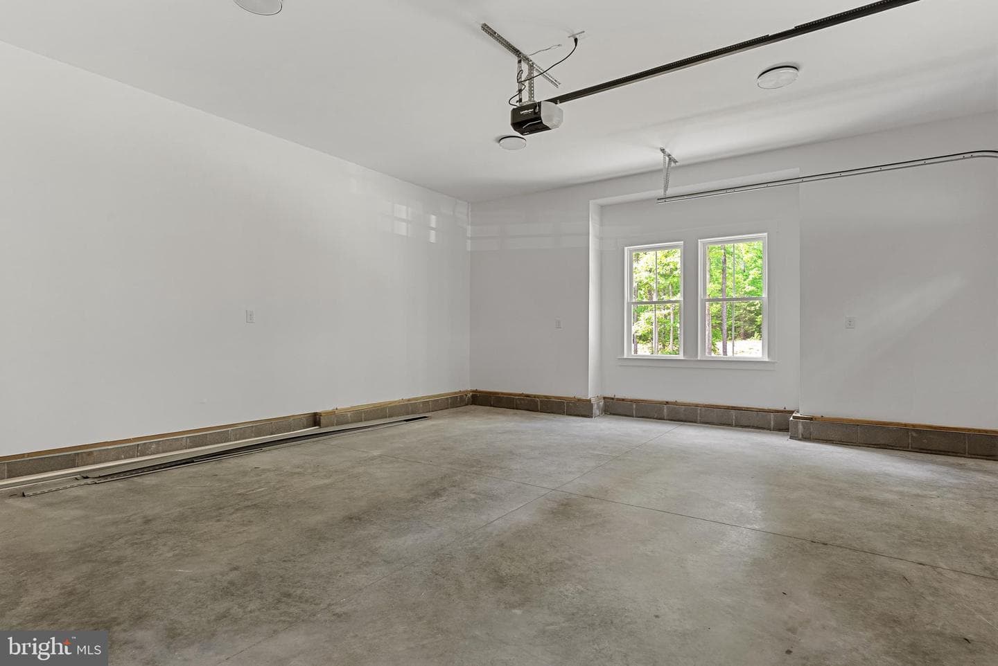 155 Noahs Landing Drive photo 64