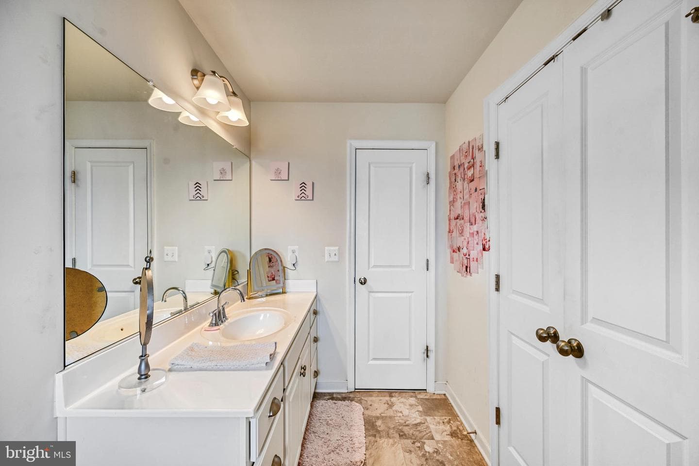 306 Breezewood Way photo 33