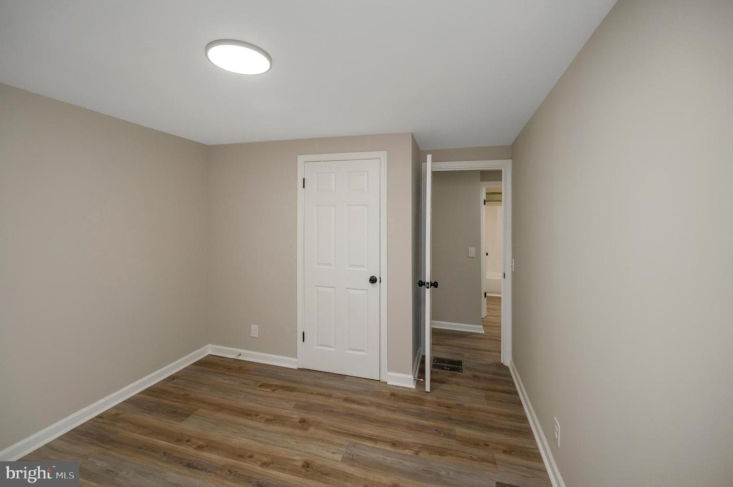 1438 Eastham Road photo 29