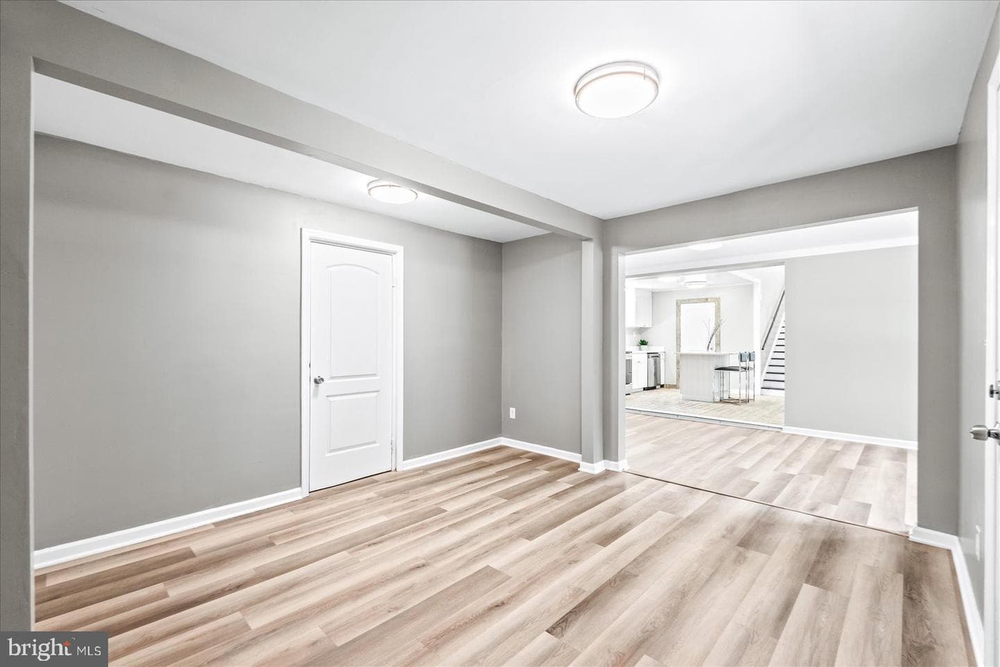 270 Ellis Drive photo 13