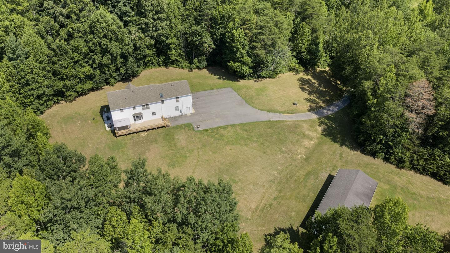 524 Blueberry Lane photo 50