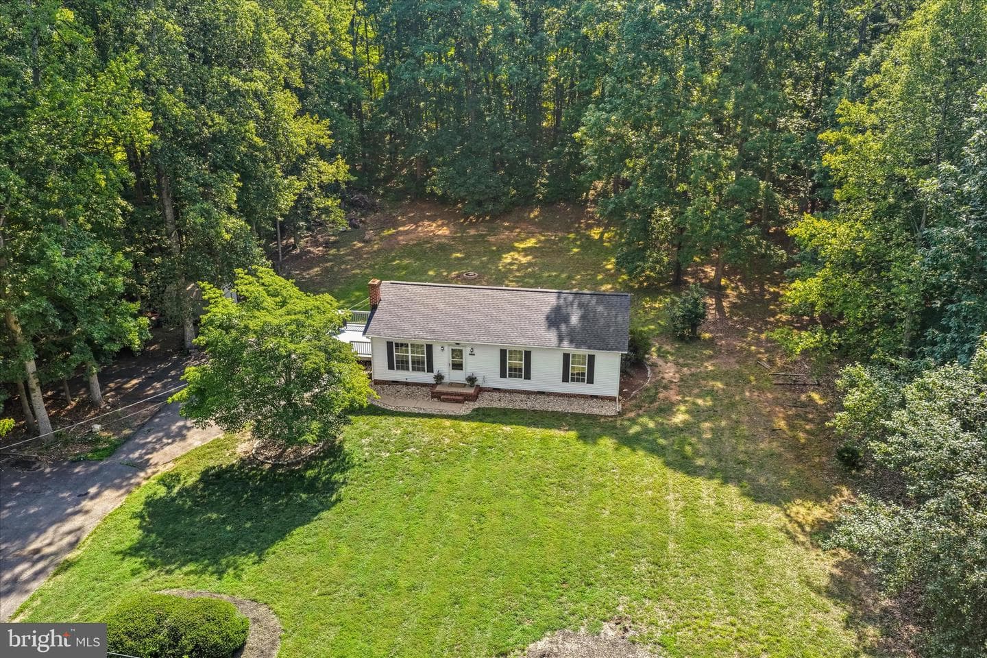 252 Evergreen Rd photo 35