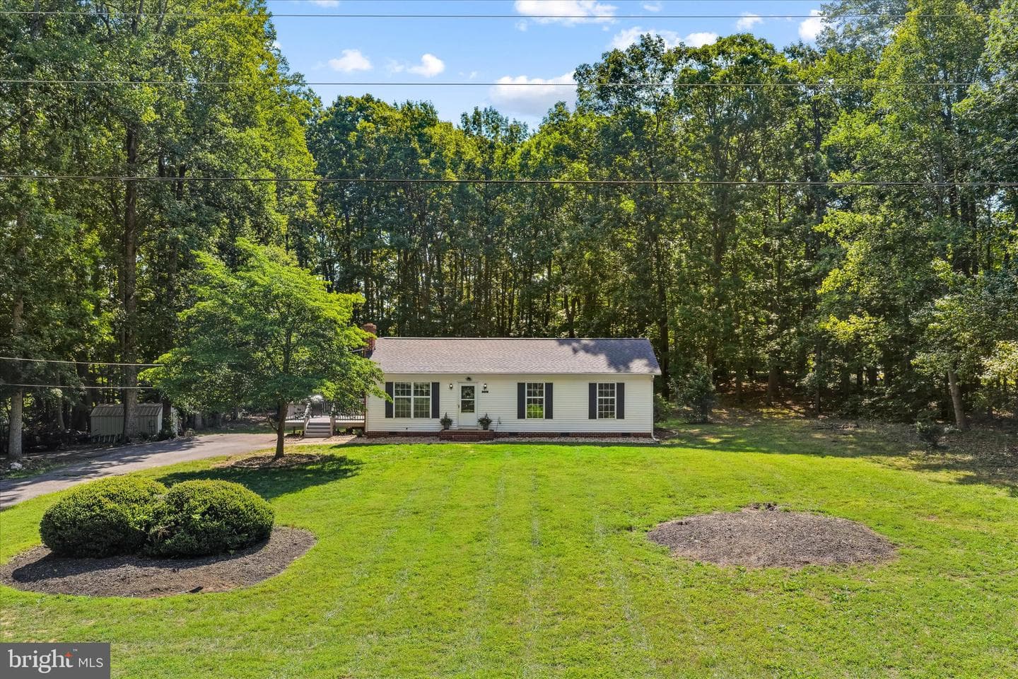 252 Evergreen Rd photo 5