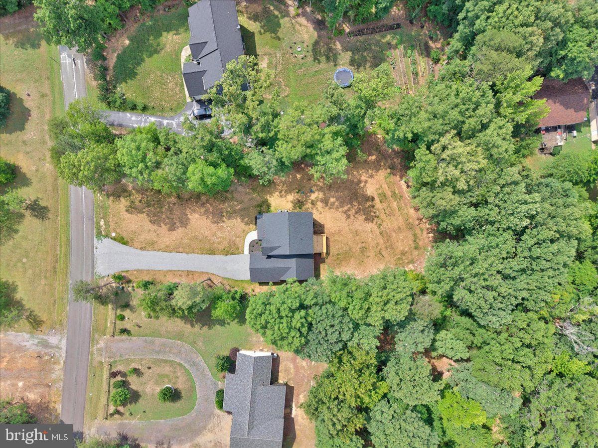 126 Hickory Lane photo 73