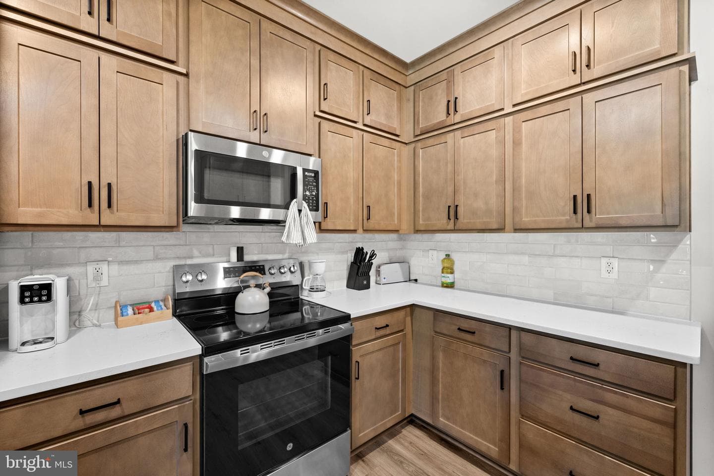 90 Holly Ct photo 32