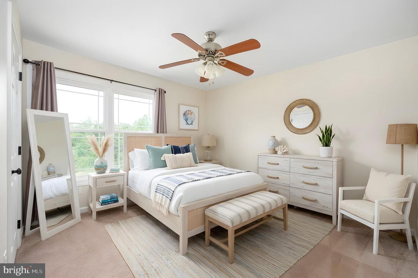160 Lancaster Court photo 47
