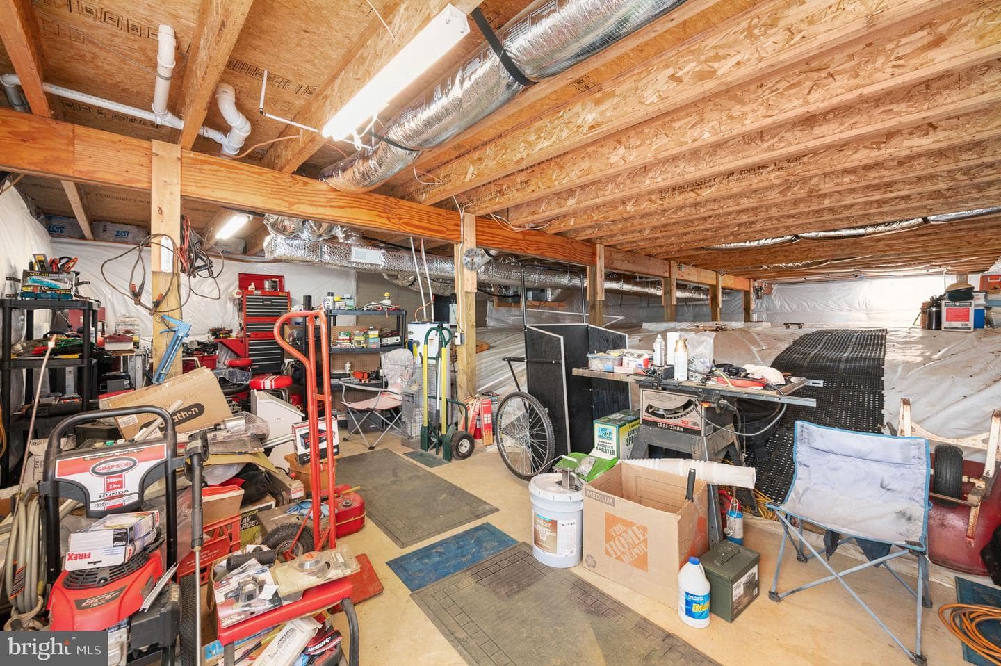 160 Lancaster Court photo 64