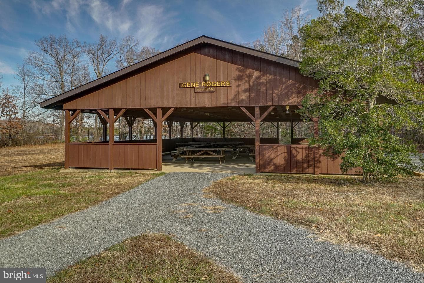 34 Windwood Coves Boulevard photo 10