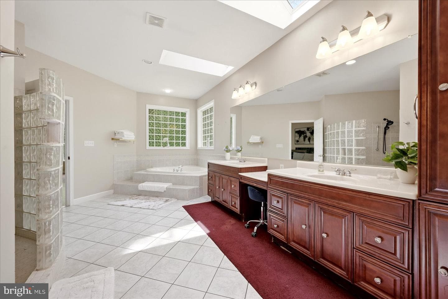 520 Oak Grove Drive photo 39