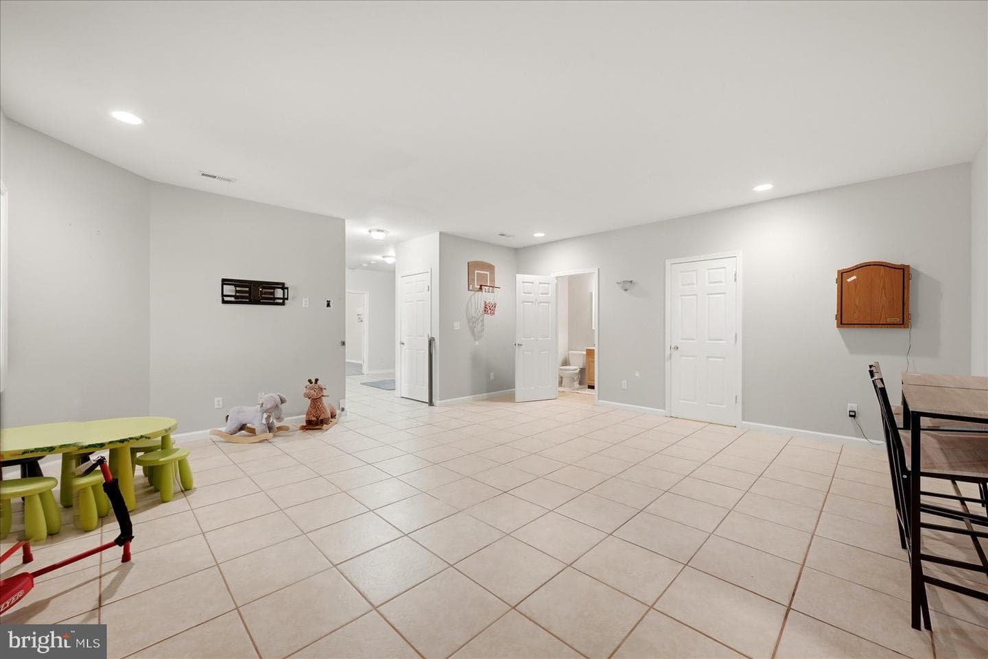 520 Oak Grove Drive photo 59