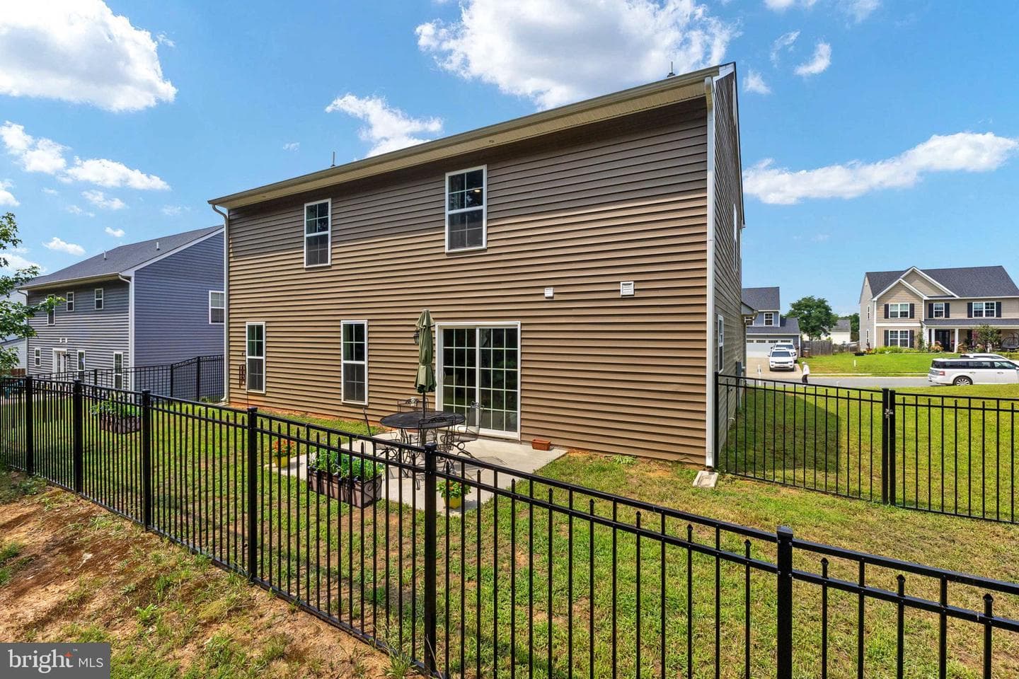 333 Cardinal Road photo 45