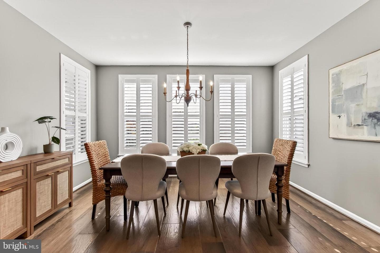 1103 Themis Street SE photo 38