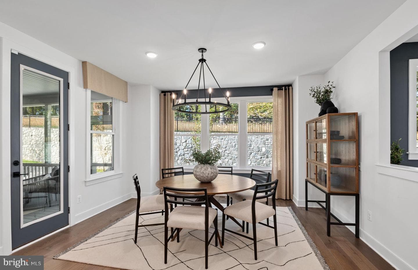 42639 Daybreak Meadow Drive photo 20