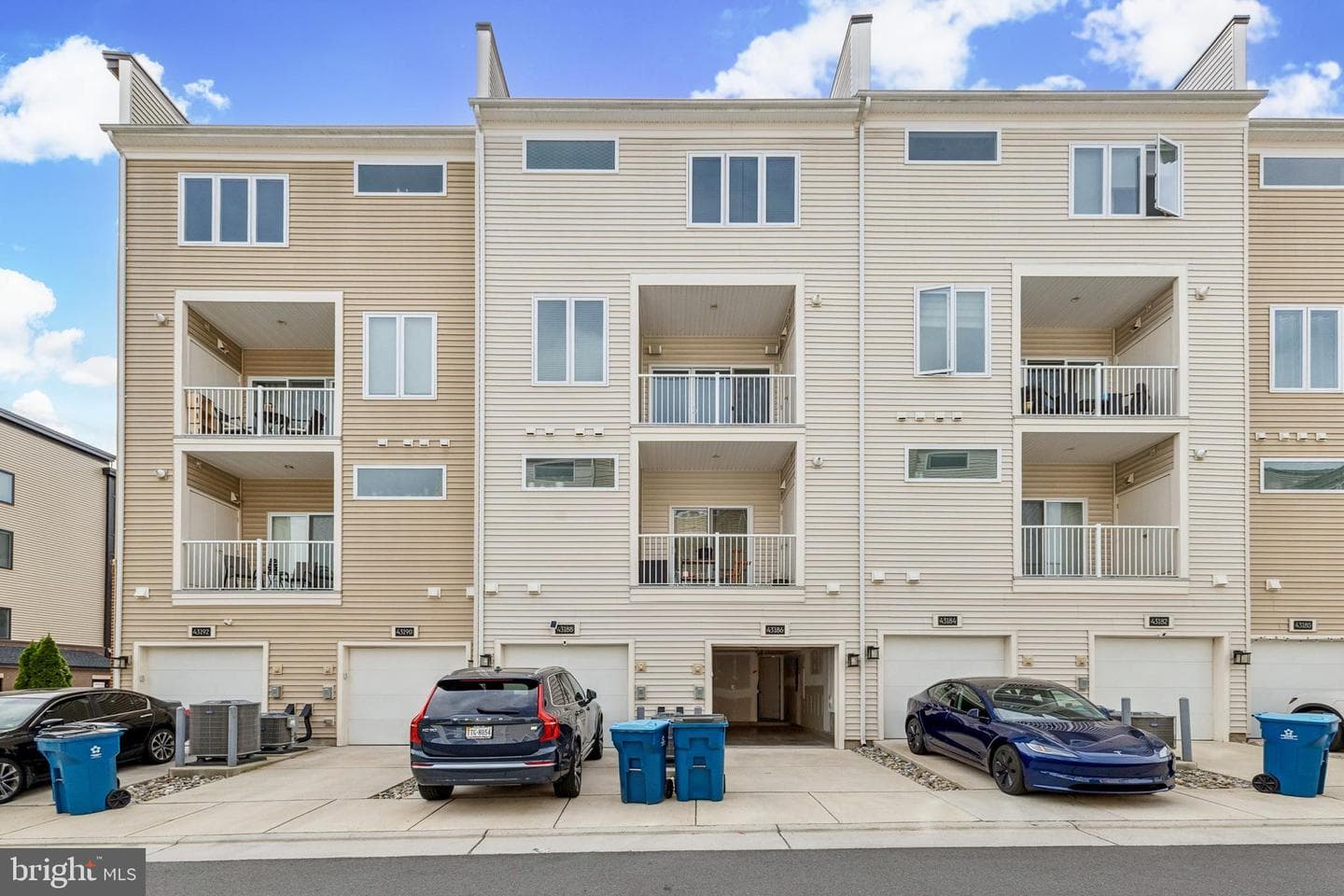 43186 Mongold Square photo 30