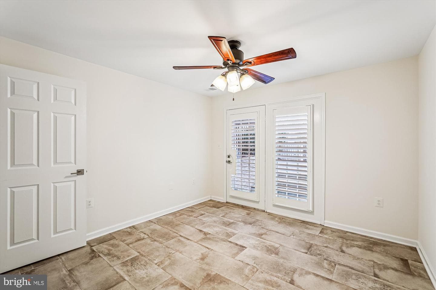 43439 Wild Dunes Square photo 16