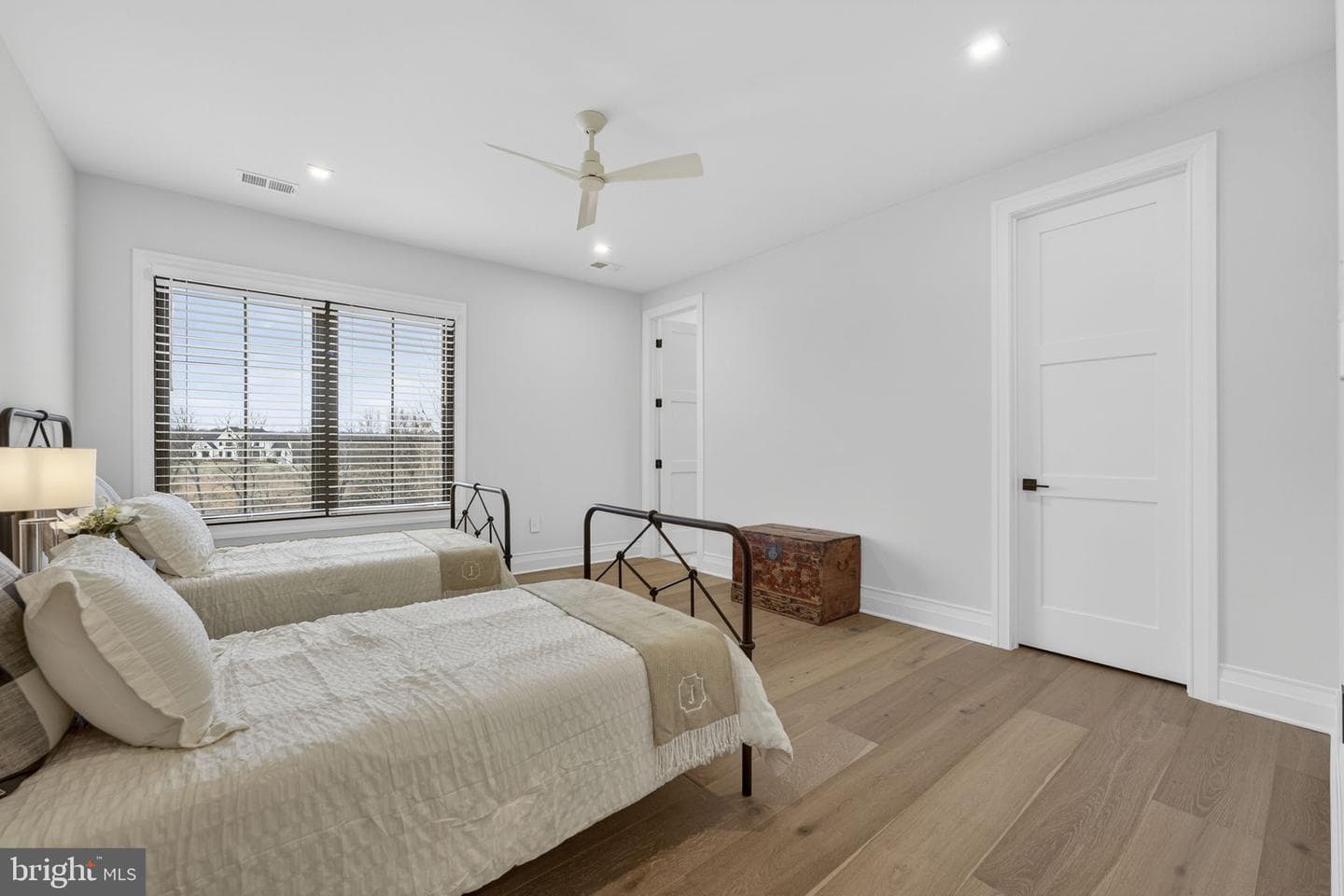 37291 Seabiscuit Park Place photo 47