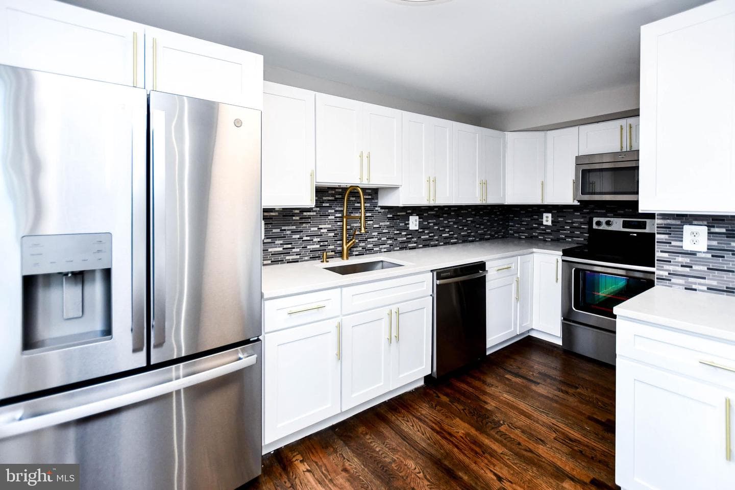 9 Dorrell Court photo 13