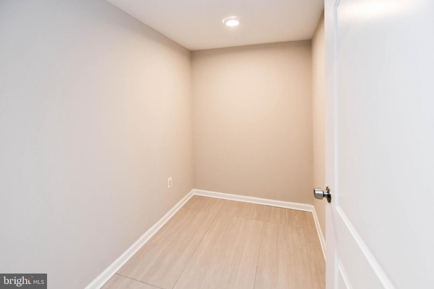 9 Dorrell Court photo 28