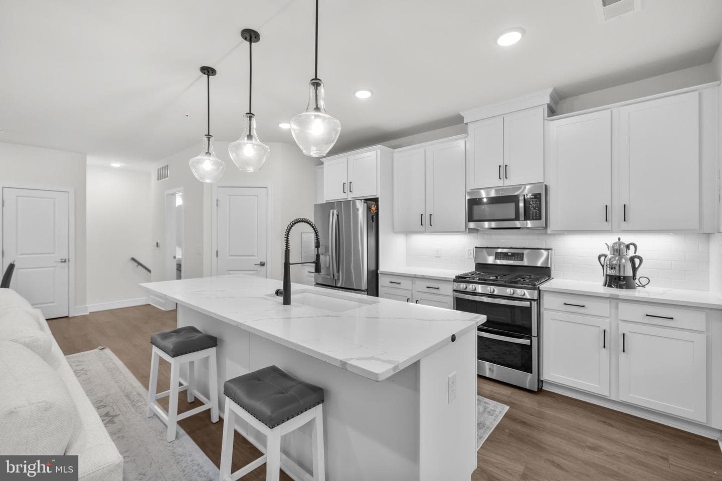43255 Farringdon Square photo 16
