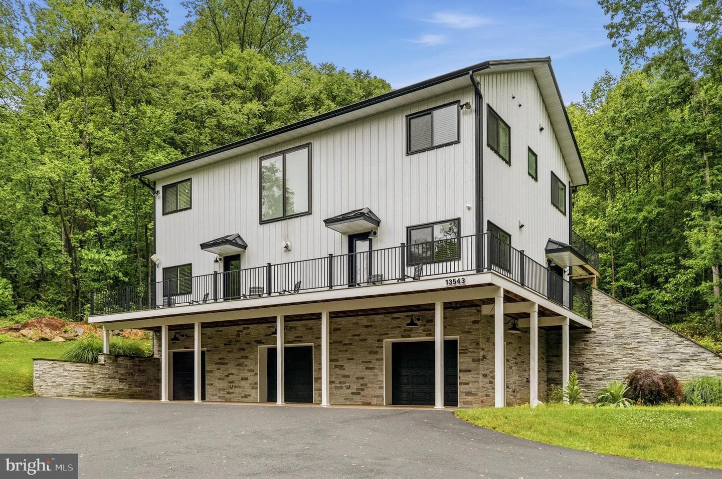 13543 Hanging Rock Lane photo 41
