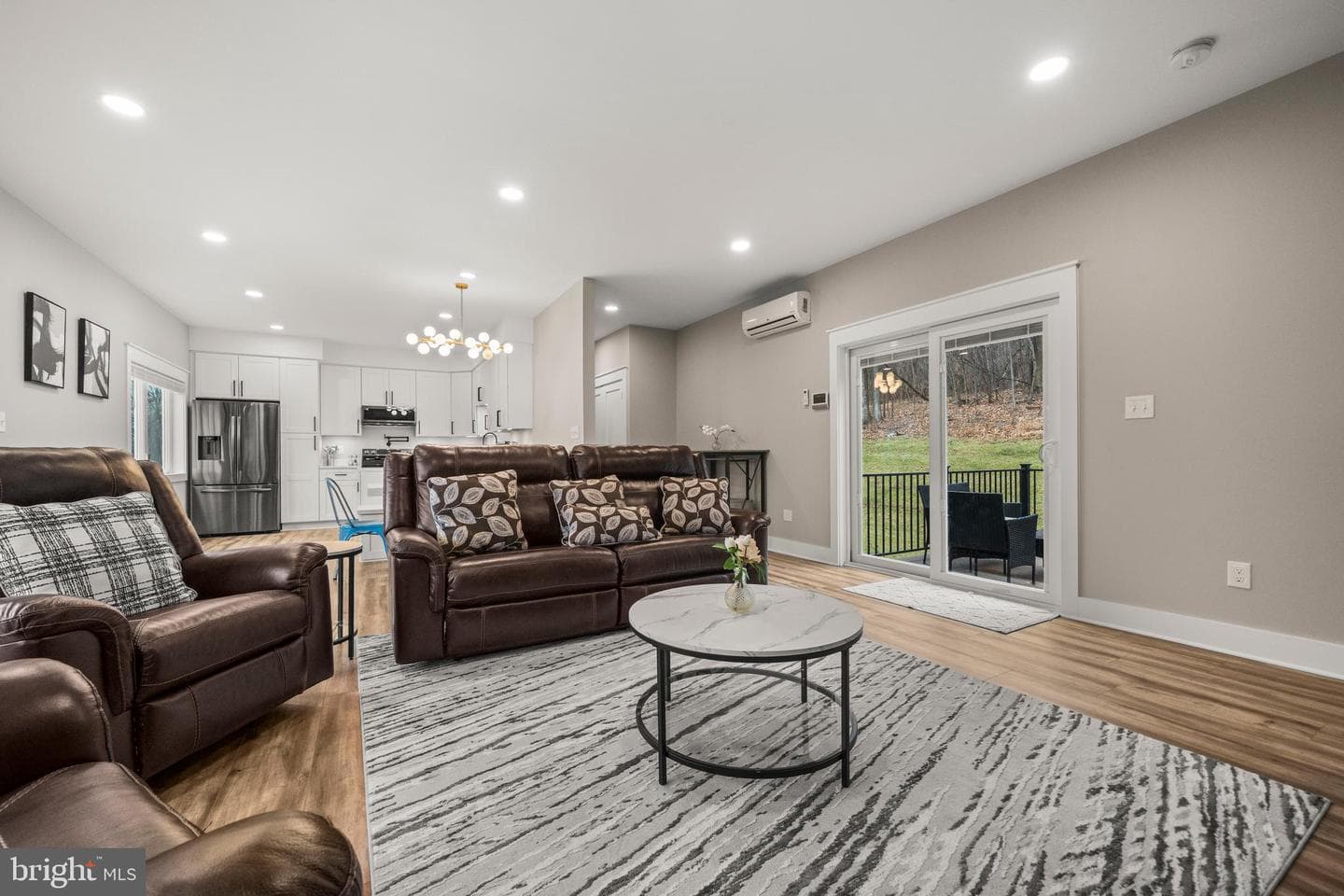 13537 Hanging Rock Lane photo 35