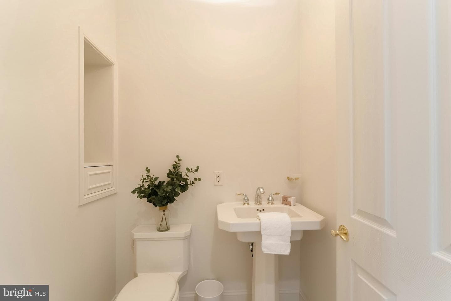 40436 Beacon Hill Drive photo 31