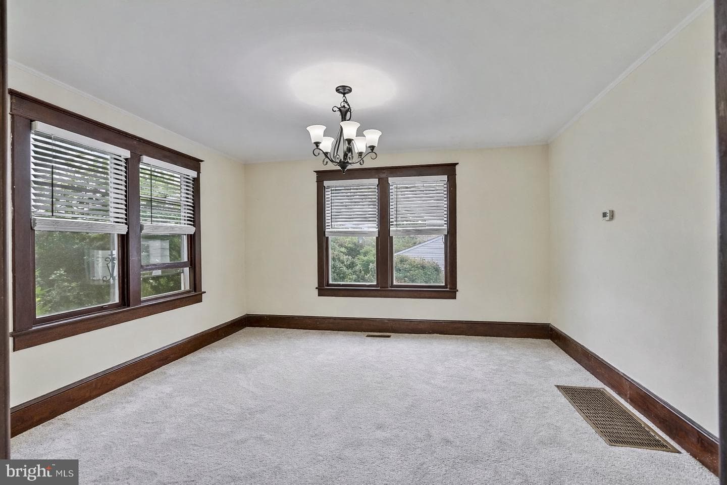 200 S Orchard Drive photo 8