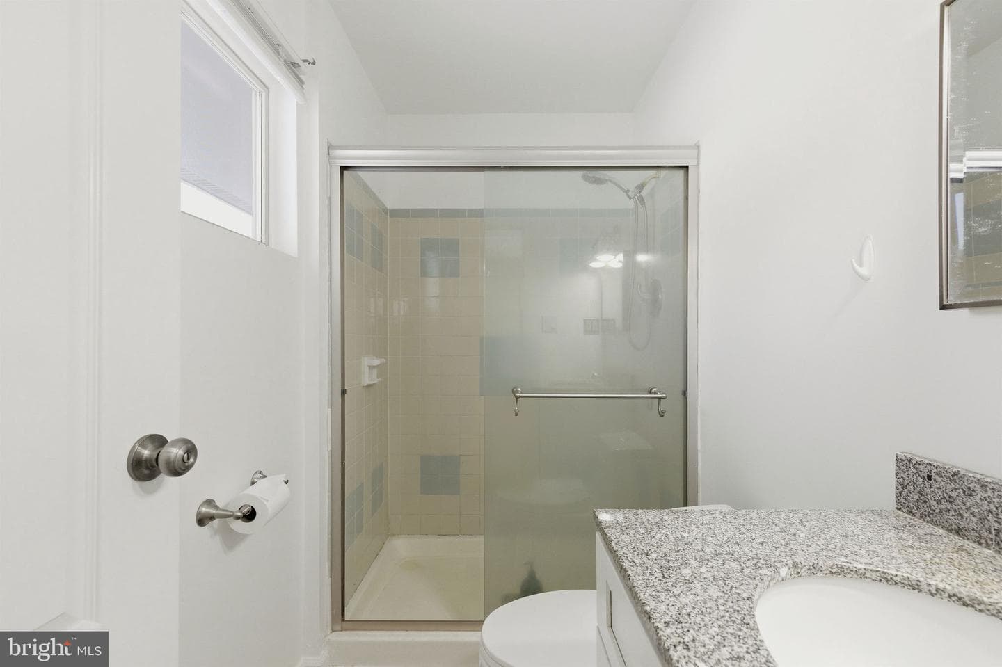 1607 N Brunswick Street photo 20
