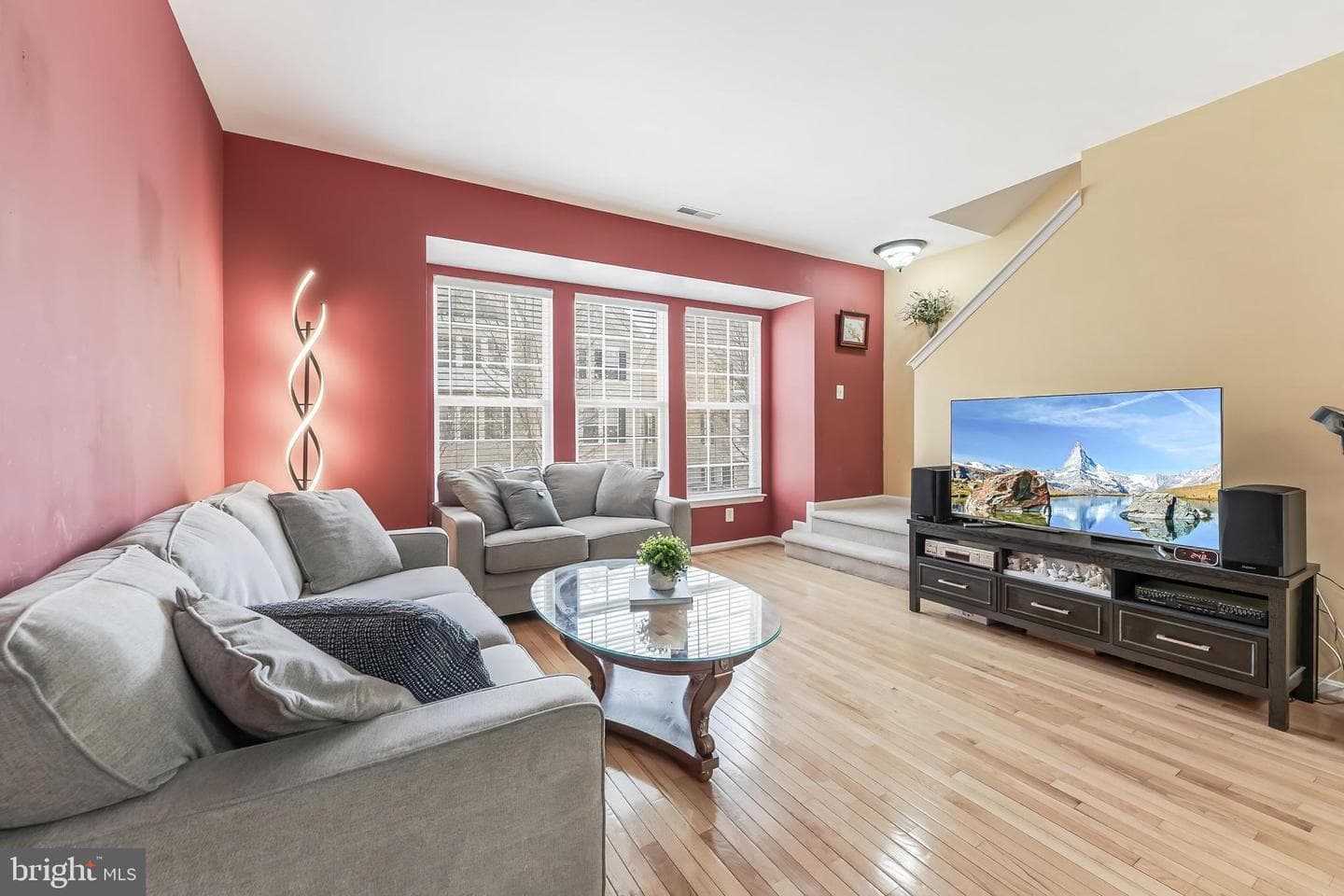 23097 Fontwell Square photo 15
