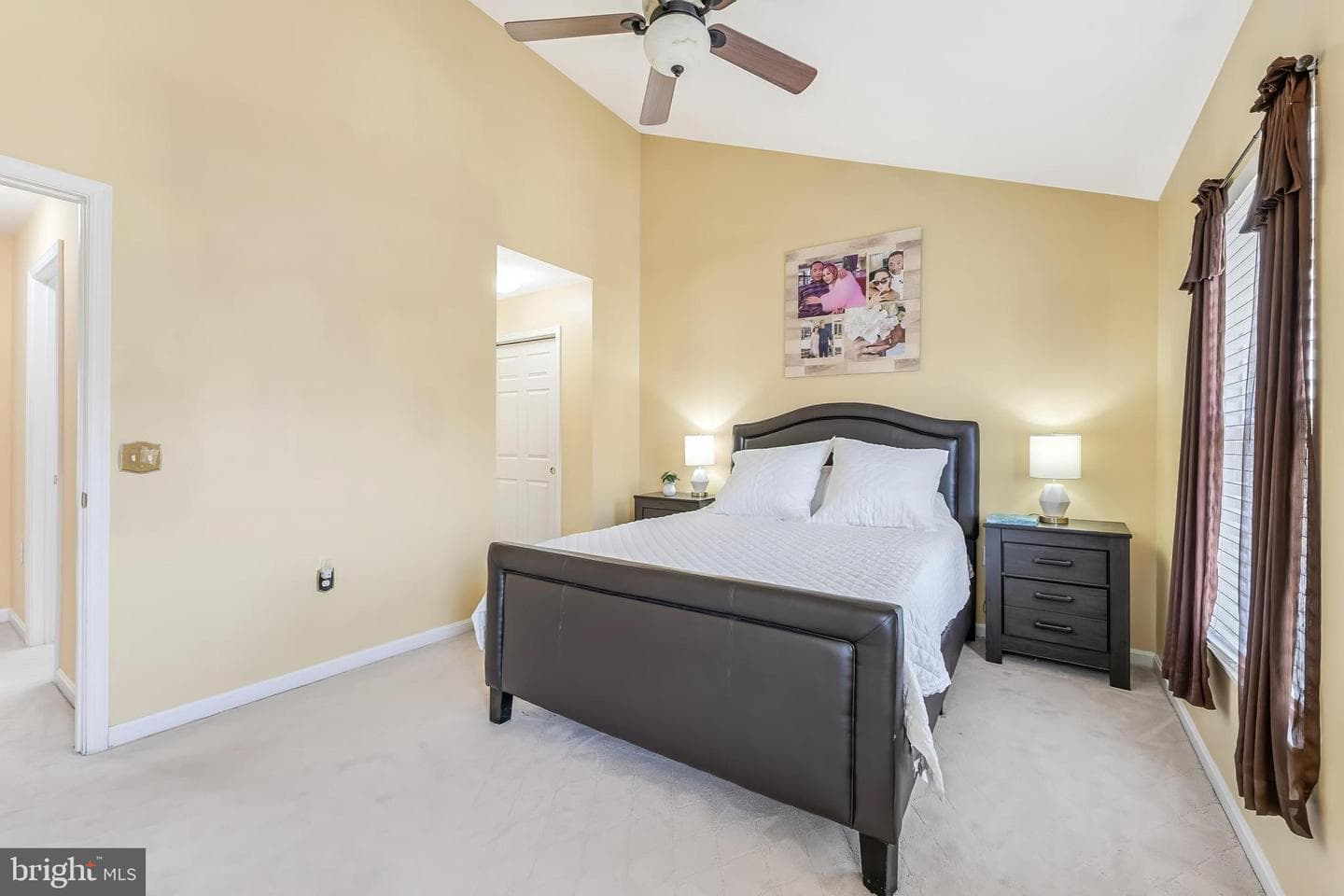 23097 Fontwell Square photo 21
