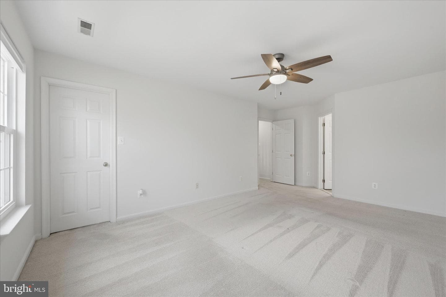 224 Lawford Drive SW photo 41