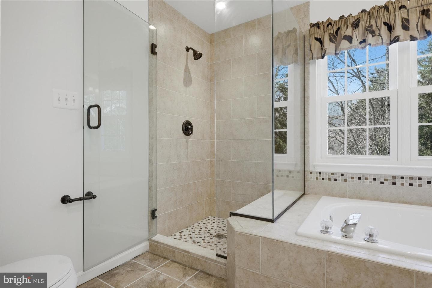 224 Lawford Drive SW photo 44