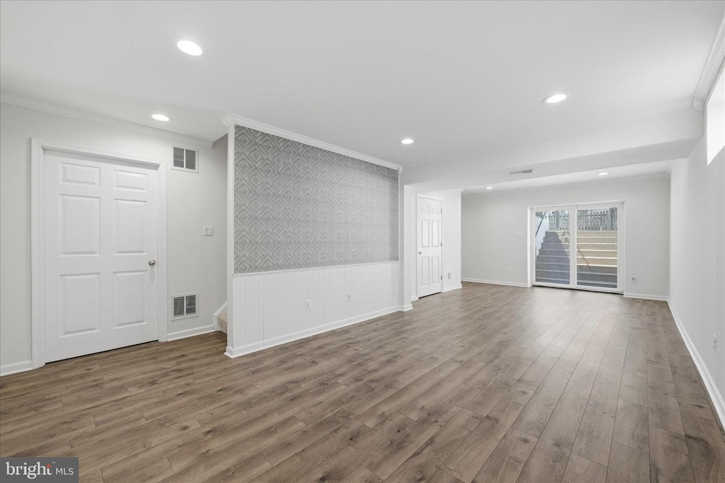 224 Lawford Drive SW photo 47